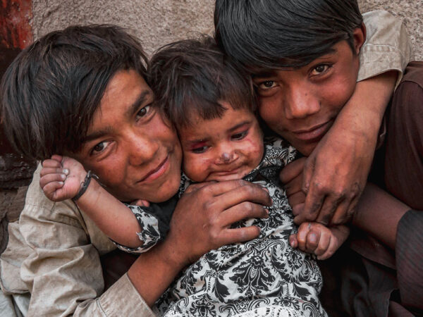 muhammad-taha-khan-0oZ7Nas7x4Q-unsplash The children of Israel and Gaza are crying out for help